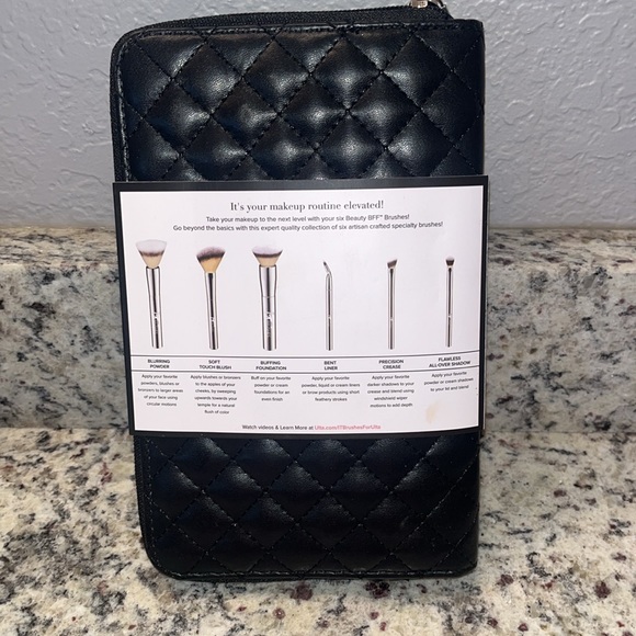 IT Brushes from Ulta - Picture 3 of 5